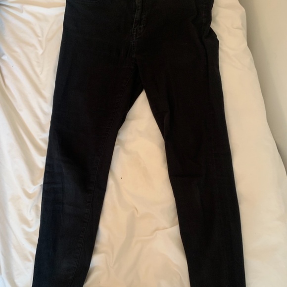 BDG Black Skinny Jeans (27) - Picture 2 of 3